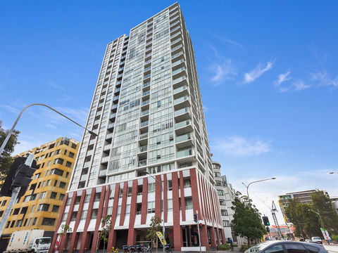 Gadigal Groove - Modern And Bright 3BR Executive Apartment In Zetland With Views - Tourism Bookings 10