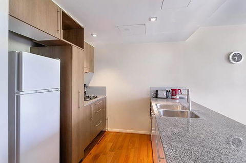 Wyndel Apartments North Sydney - Harbour Watch - Tourism Bookings 10