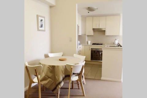 Kent CBD Apartment - Tourism Bookings 9