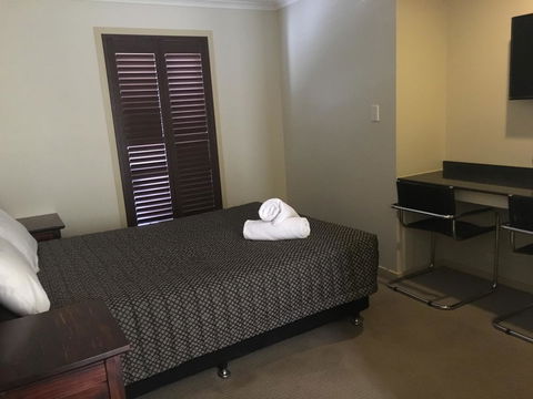 Balranald Club Motel - Tourism Bookings 1