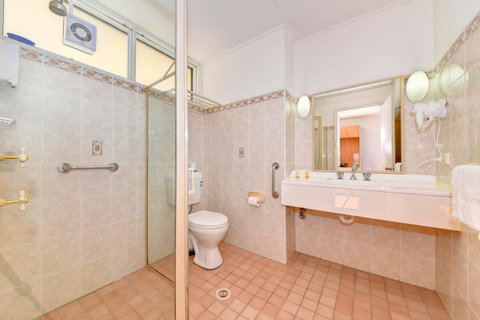 The Select Inn Ryde - Tourism Bookings 37