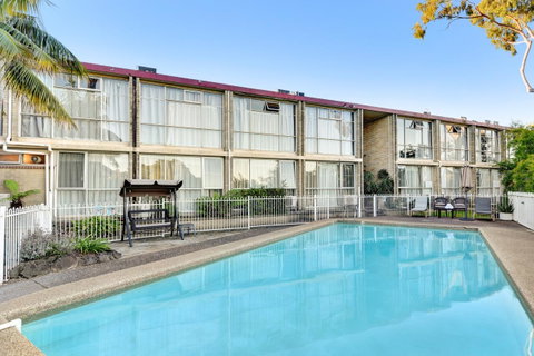 The Select Inn Ryde - Tourism Bookings 10