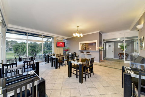 The Select Inn Ryde - Tourism Bookings 17