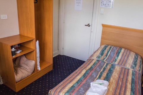 Gardners Inn Hotel - Events Australia 41