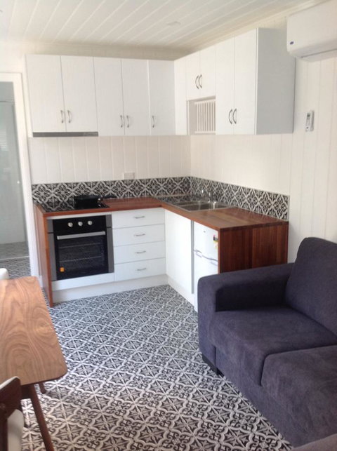 Hideaway Holiday Apartments - Tourism Bookings 11