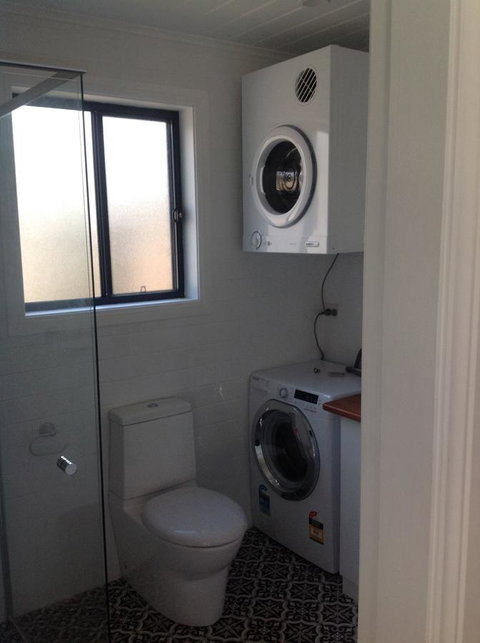 Hideaway Holiday Apartments - Tourism Bookings 6