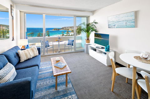 Relaxed Beachside Living - Tourism Bookings 2