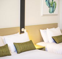 Nightcap at Hume Hotel - Tourism Bookings