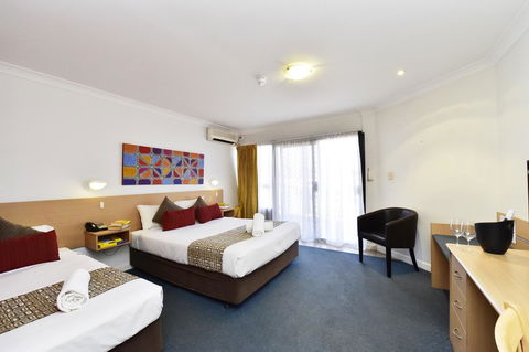 Diplomat Hotel Alice Springs - Events Australia 14