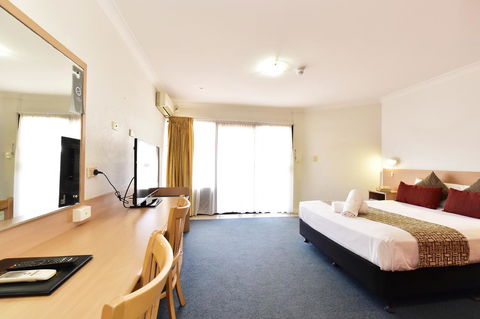 Diplomat Hotel Alice Springs - Events Australia 23