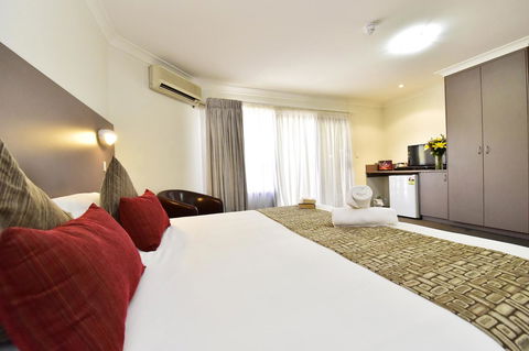 Diplomat Hotel Alice Springs - Events Australia 30