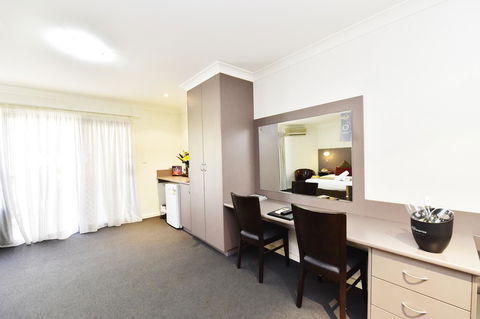 Diplomat Hotel Alice Springs - Events Australia 31