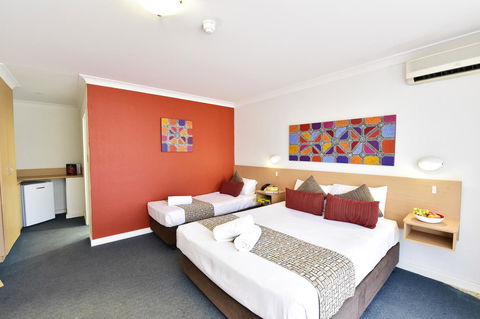 Diplomat Hotel Alice Springs - Events Australia 6