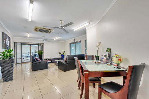 Argus Apartments Darwin - Events Australia 22