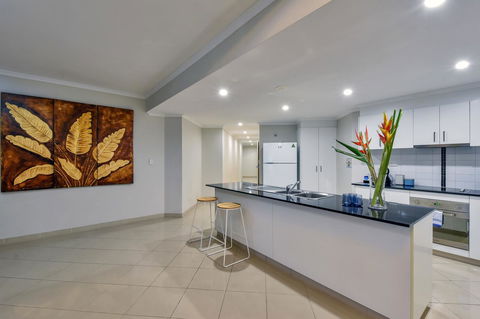 Argus Apartments Darwin - Events Australia 30