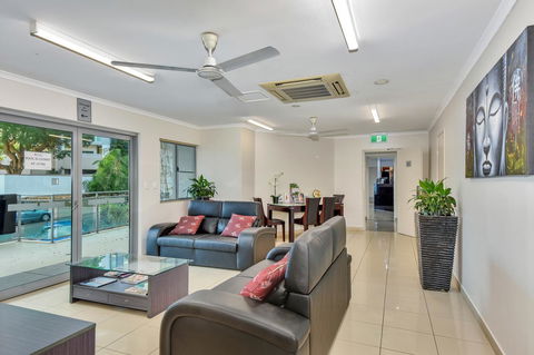 Argus Apartments Darwin - Events Australia 18