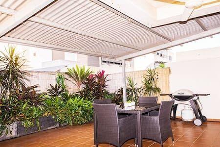 Central Studio, Darwin CBD Northern Territory - Events Australia 10