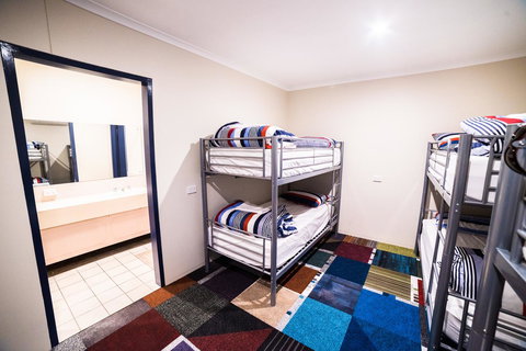 Jump Inn Alice Budget Accommodation - Events Australia 40