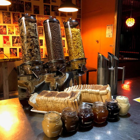 Jump Inn Alice Budget Accommodation - Events Australia 39