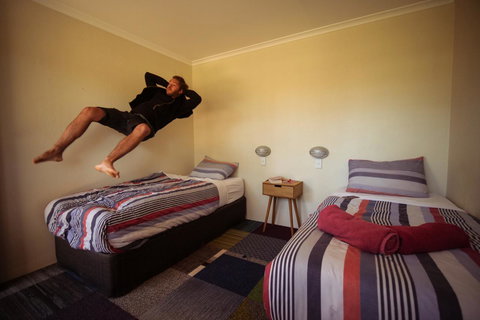 Jump Inn Alice Budget Accommodation - Events Australia 37