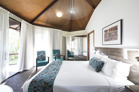 Palms City Resort - Events Australia 35