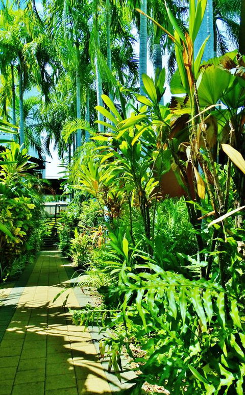 Palms City Resort - Events Australia 14