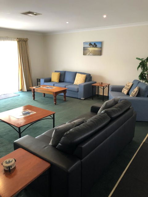 Beaches Serviced Apartments - Tourism Bookings 7