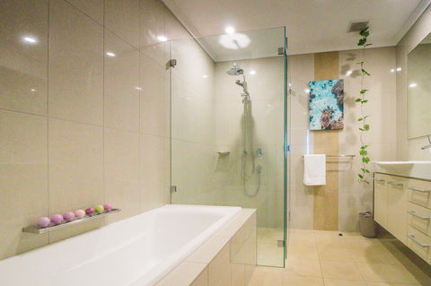 ZEN BY THE WATER - Esplanade Darwin Retreat - Events Australia 19