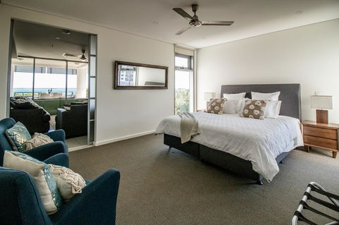 ZEN BY THE WATER - Esplanade Darwin Retreat - Events Australia 5