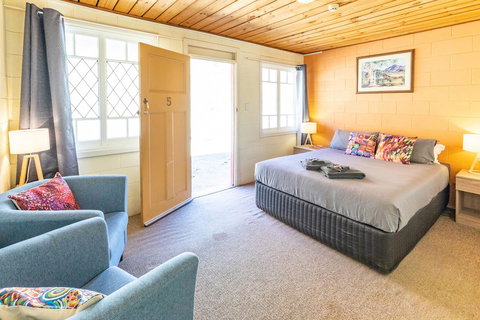 Glen Helen Lodge - Events Australia 15