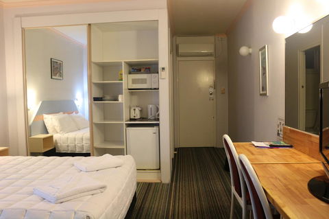 Golden Sands Motor Inn - Tourism Bookings 4