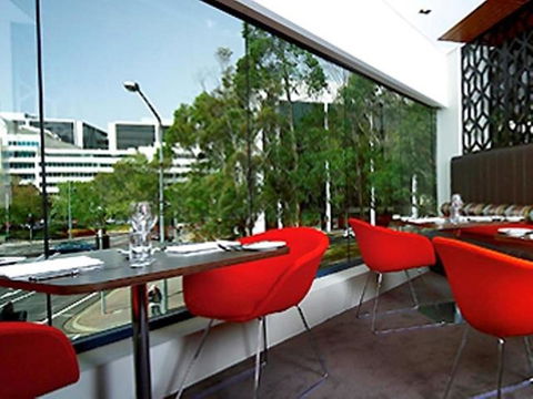 Novotel Canberra - Tourism Bookings 14