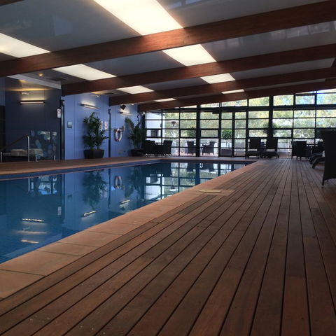 Novotel Canberra - Tourism Bookings 4