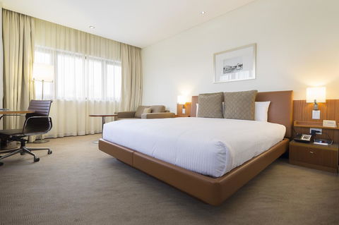 Novotel Canberra - Tourism Bookings 24