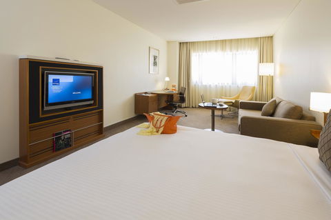 Novotel Canberra - Tourism Bookings 23