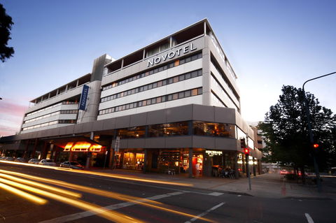 Novotel Canberra - Tourism Bookings 6