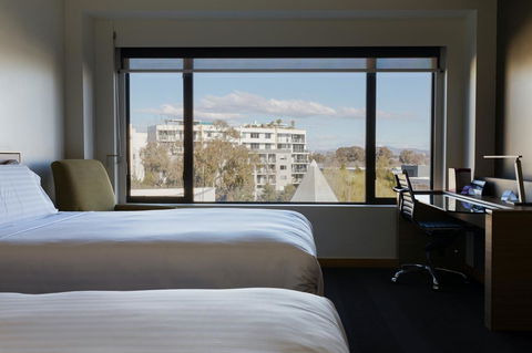 Crowne Plaza Canberra, An IHG Hotel - Tourism Bookings 18