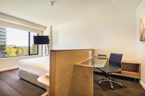 Crowne Plaza Canberra, An IHG Hotel - Tourism Bookings 34
