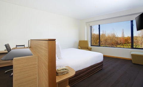 Crowne Plaza Canberra, An IHG Hotel - Tourism Bookings 41