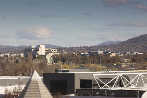 Crowne Plaza Canberra, An IHG Hotel - Tourism Bookings 17