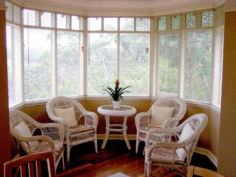 Boobook Hollow - Events Australia 0