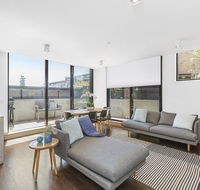 BOUTIQUE STAYS - Maybloom - Events Australia