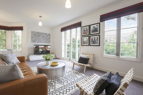 Boutique Stays - Wellington Mews, Apartment In East Melbourne - Events Australia 1