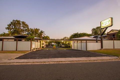 Boyne Island Motel And Villas - Events Australia 3