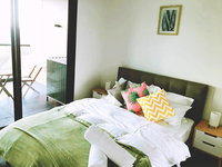 Brand New 2 bed Apartment with Absolute Park View