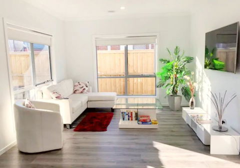 Brand New Home, 10 Mins To Beach, Torquay, Geelong, Deakin, Hospitals - Events Australia 0