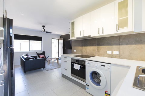 Brandy Apartment - Events Australia 3