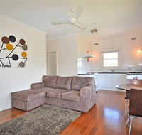 Breakers 4 2 Hill Street - Events Australia