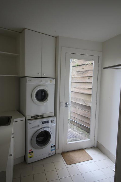 Breakers Holiday House - Events Australia 3