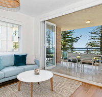 Breath-taking Ocean Front Apartment - Tourism Bookings